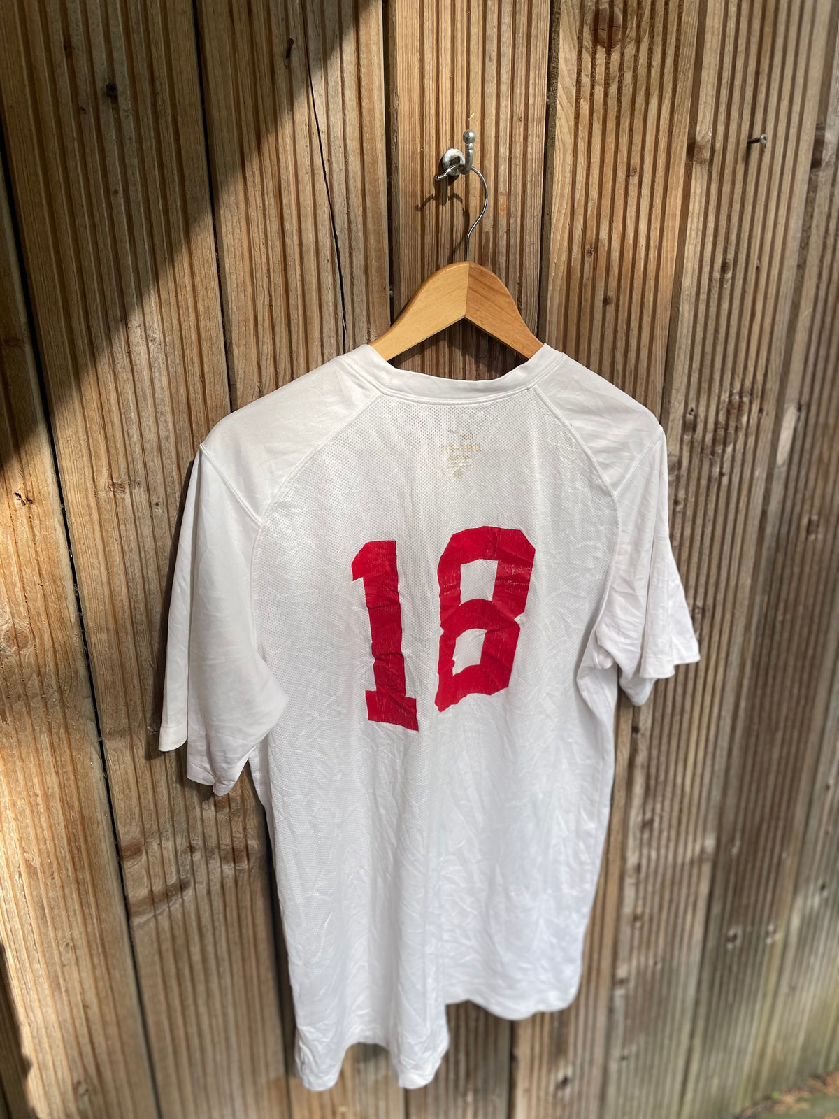 Vintage Nike Team No. 18 Football Shirt - White - Size XL